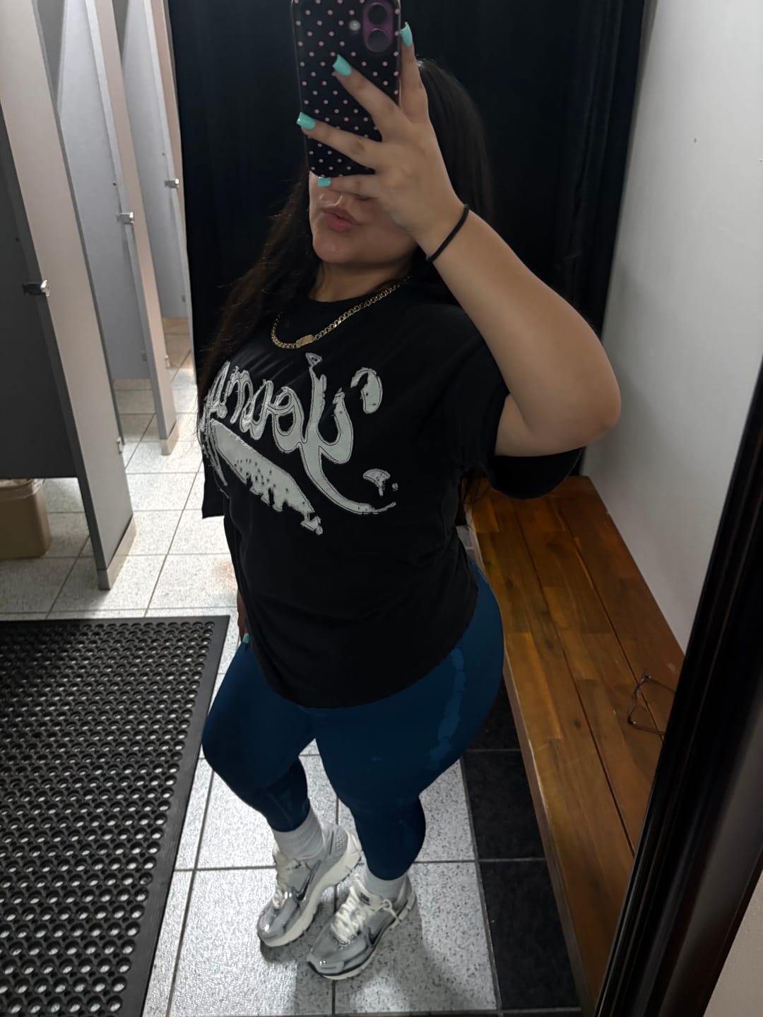 Customer photo review of 4182 - Distressed Script Tees