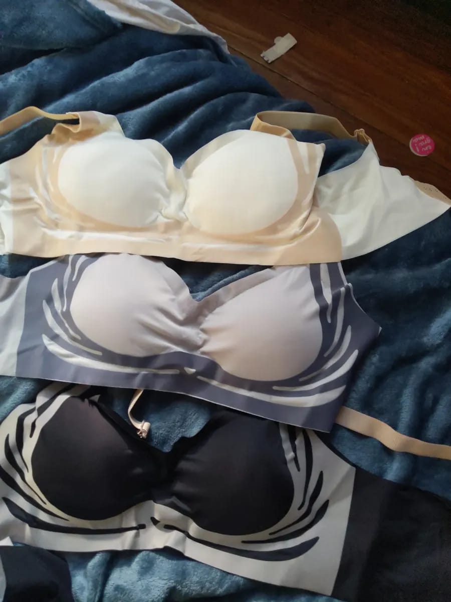 Customer photo review of Promo 3x1 Corpiño Antiflacidez sin Aros para Busto Grande