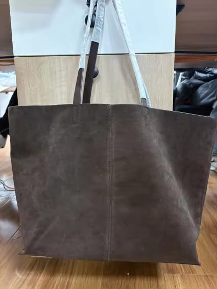 Customer photo review of JOISE - Grand Sac à main En Suède