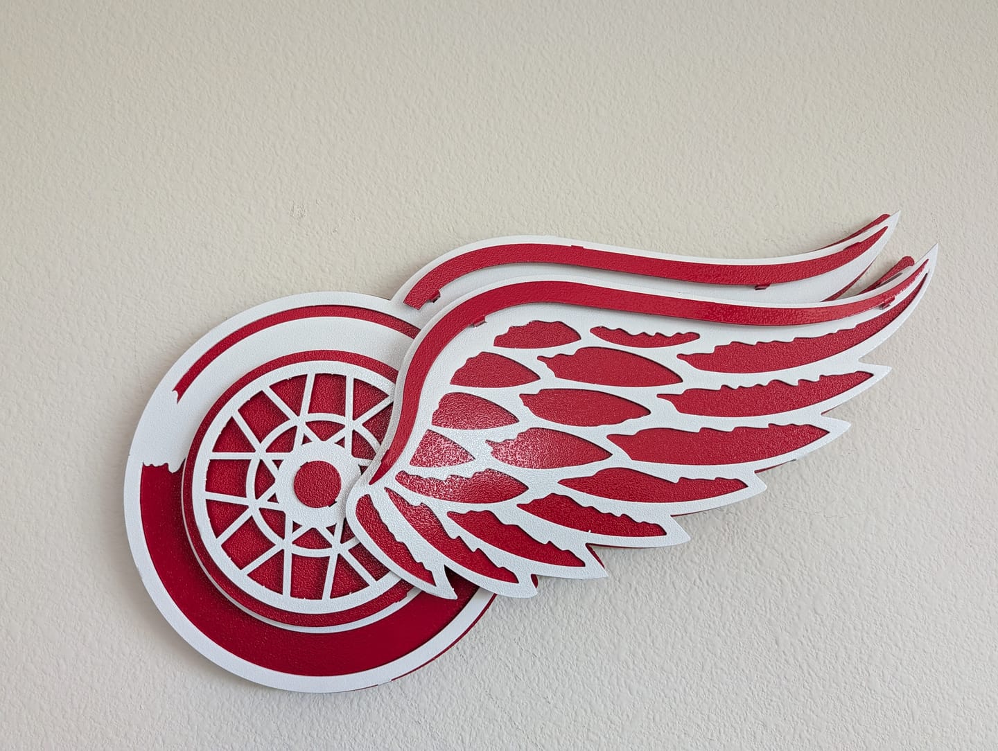 Customer photo review of Detroit Red Wings 3D Vintage 9 LAYER Metal Wall Art