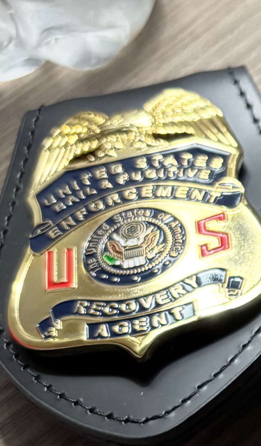 Customer photo review of US Bail & Fugitive Enforcement Recovery Agent Badge Gold