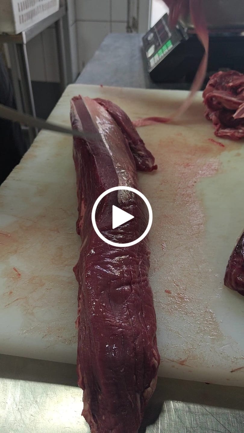 Customer video review of Cuchillo Deshuesador de Acero Inoxidable 33cm "Corcovado"