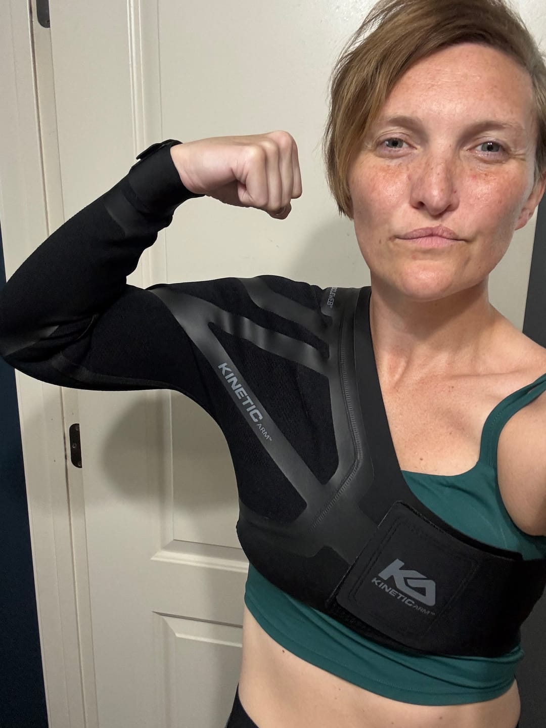 Customer photo review of Dynamic Shoulder & Elbow Stabilizer - K2 Adult Sleeve