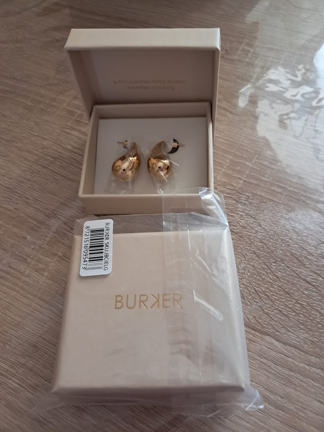 Customer photo review of Britt Earrings