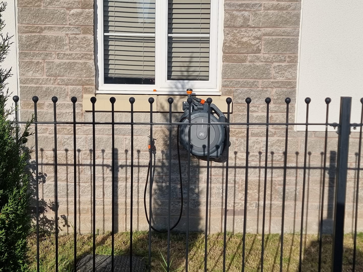 Customer photo review of Dream Garden — Essential Hose Reel Set