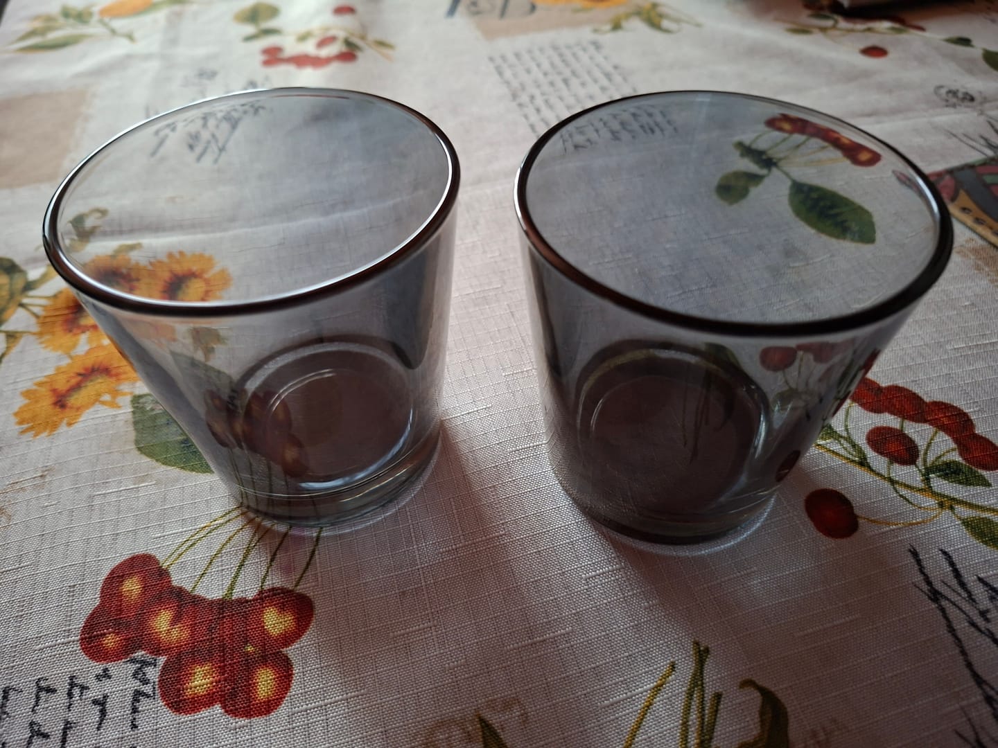 Customer photo review of Set 6 Vasos Corto Vidrio Copa 280ml Gris