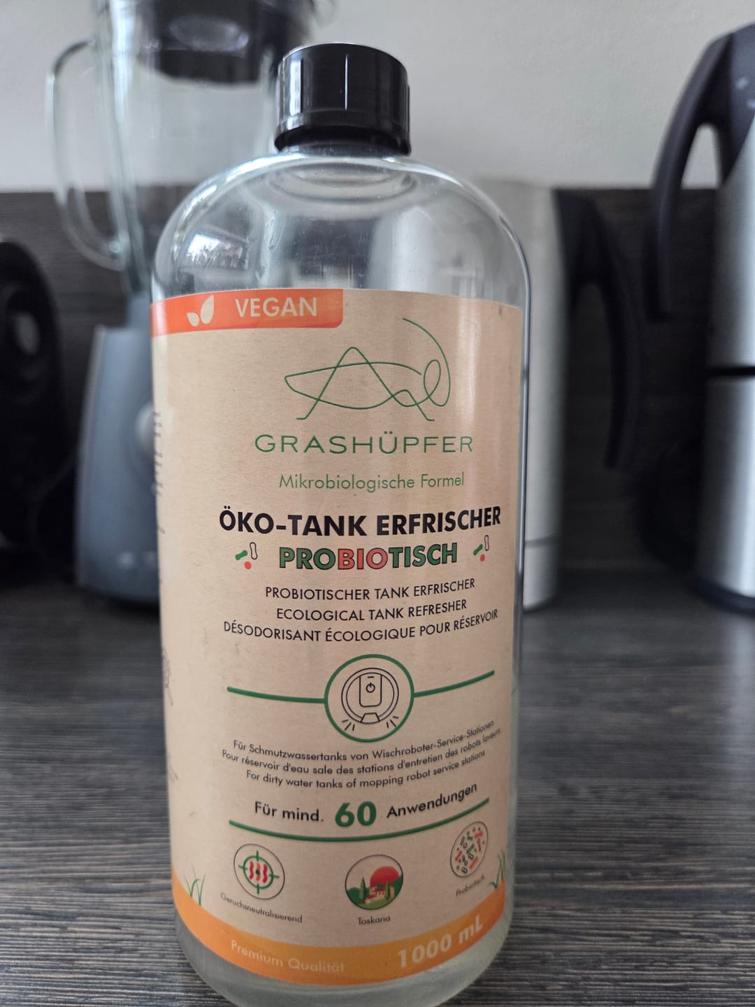 Customer photo review of Öko-Tankerfrischer probiotisch für Wischroboter-Schmutzwassertank (1000ml)
