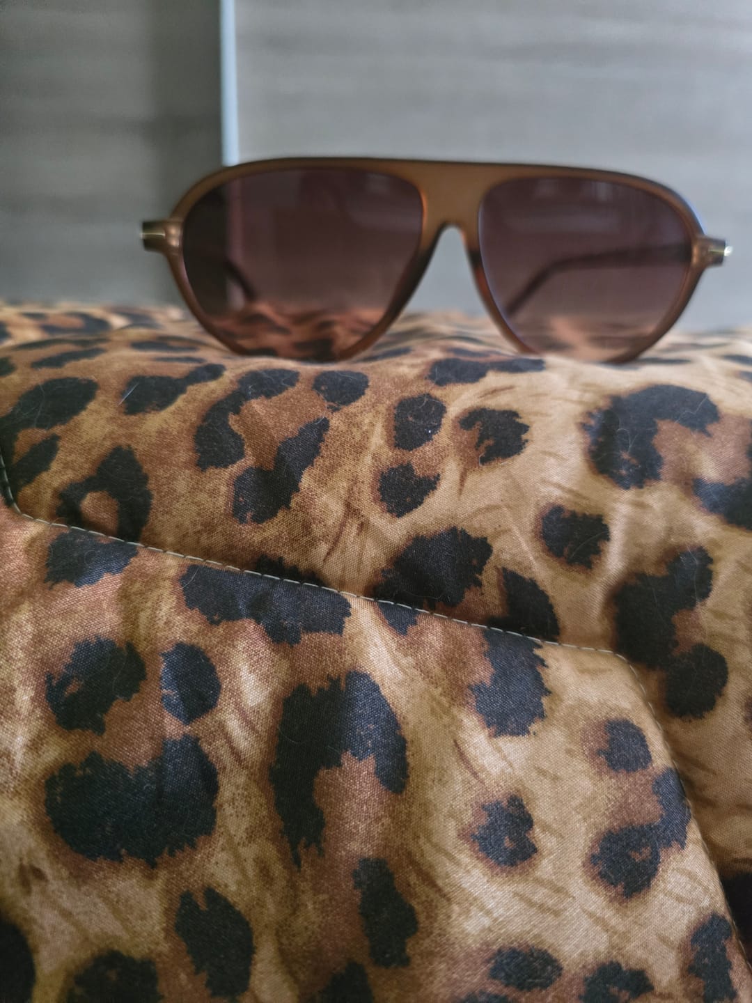 Customer photo review of SMALL AVIATOR SUNNY - LIGHT BROWN