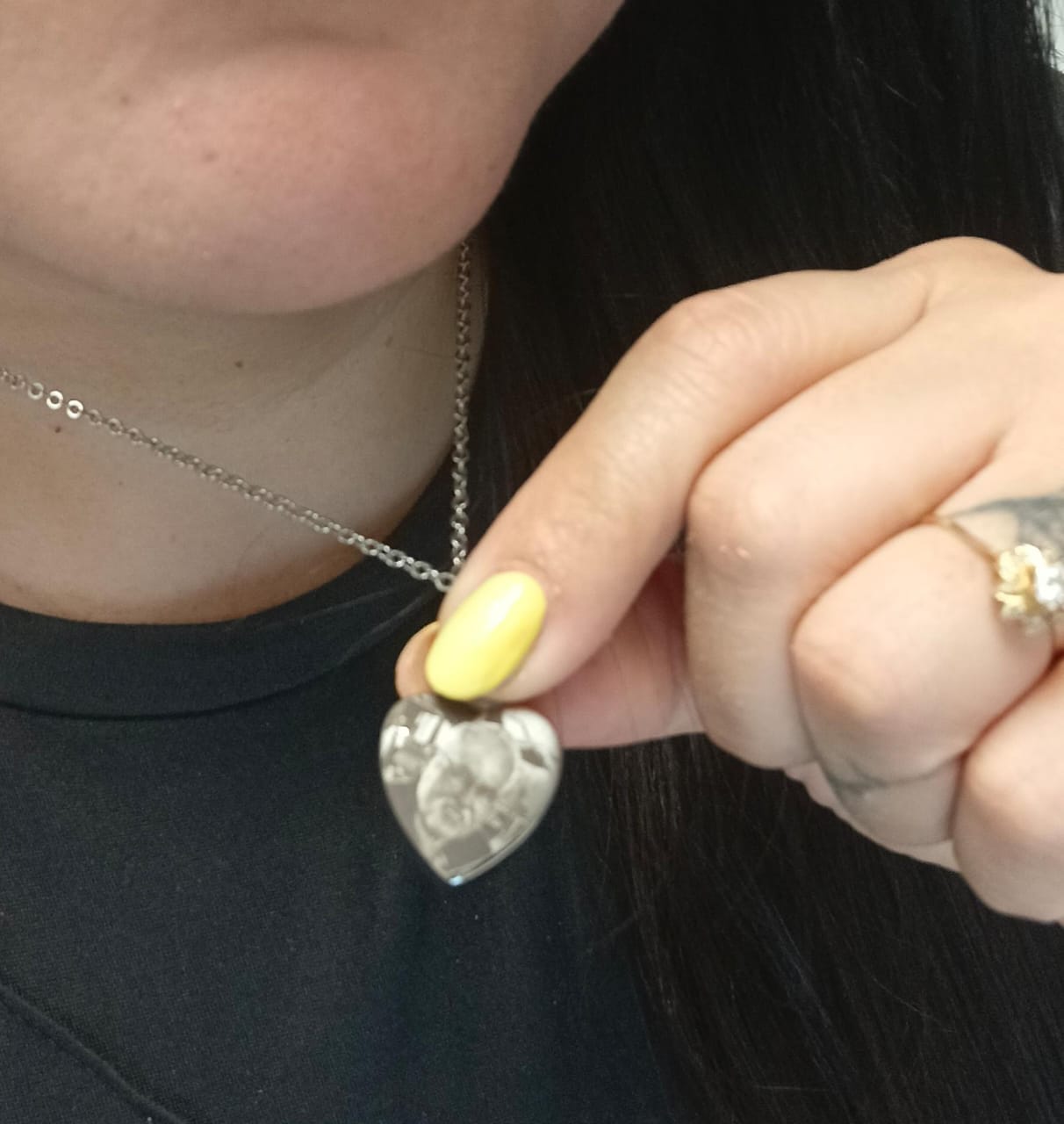 Customer photo review of Collar Romantic Personalizado