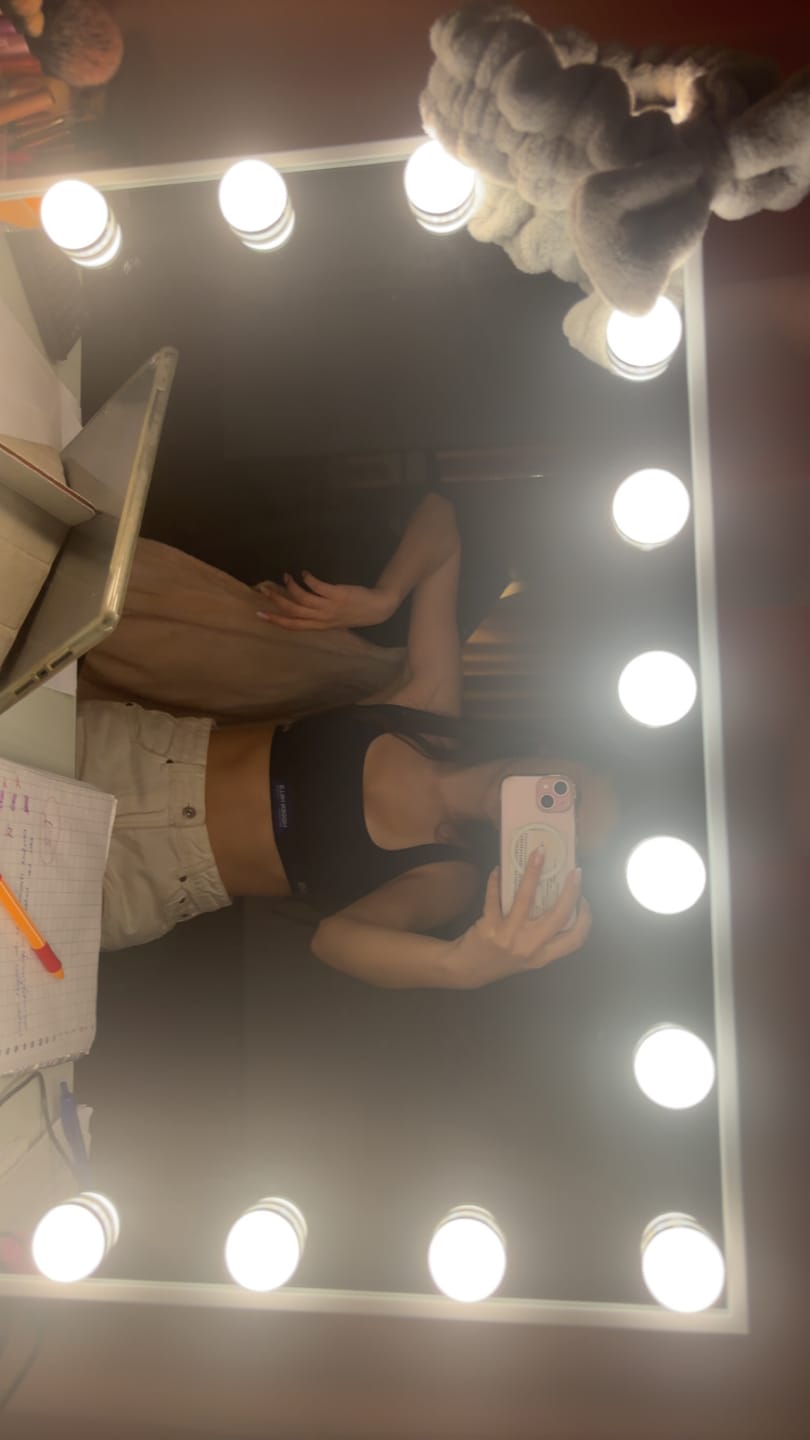 Customer photo review of LABEL BRA TOP NAVY