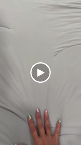 Customer video review of CloudCool™ Cooling Comforter