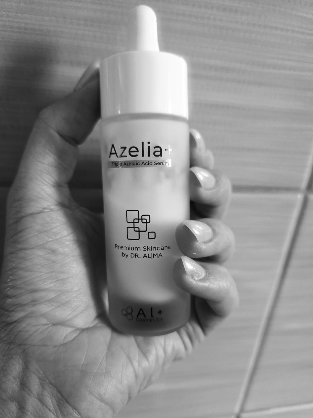 Customer photo review of Azelia+ | Азелаинов серум за петна и пъпки