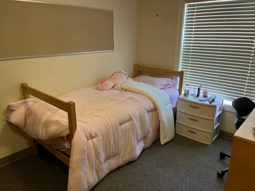 Customer photo review of MarshMellow Comforter