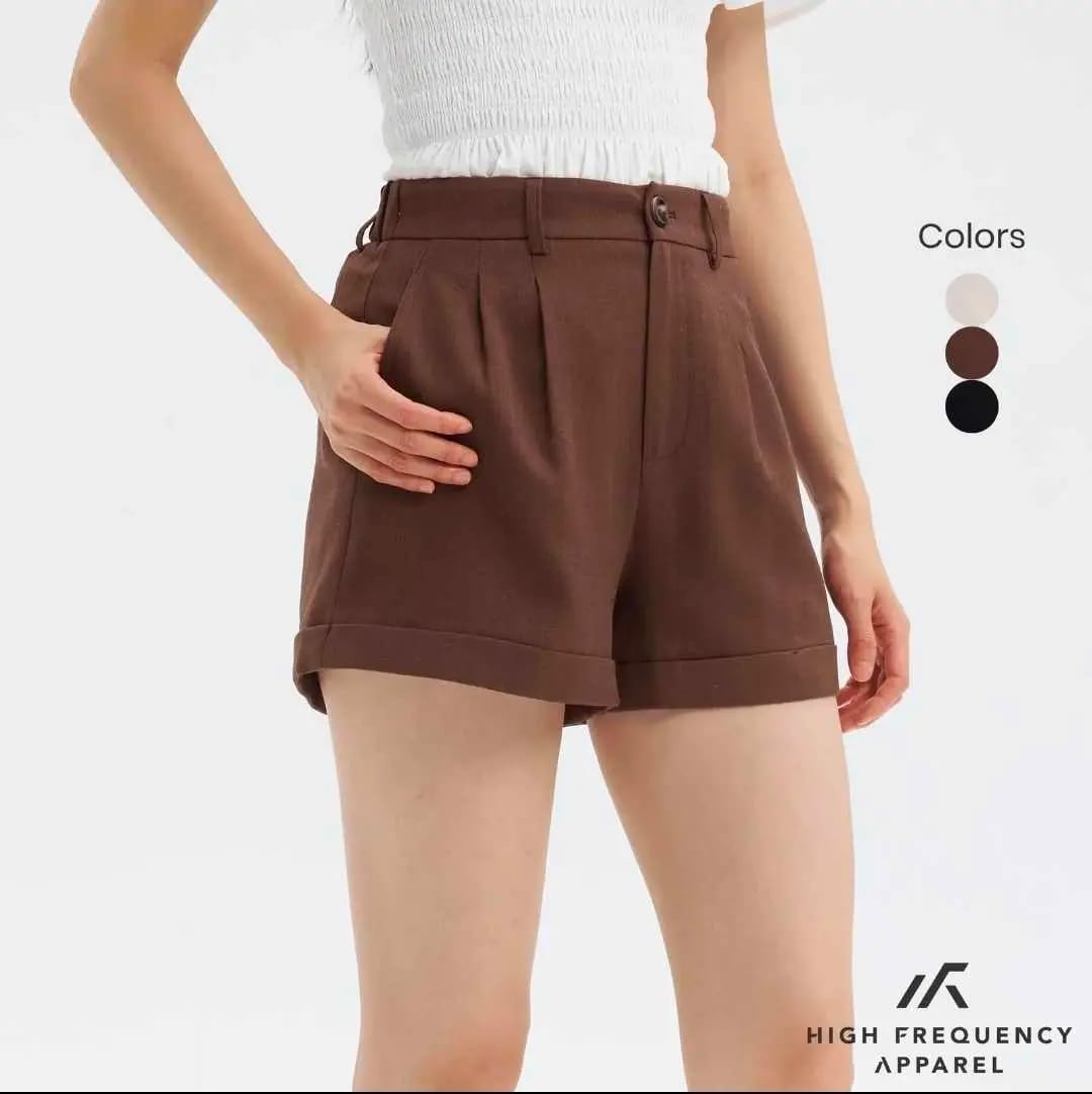 Customer photo review of Double Pleated Linen Waistband Shorts with Cuffed Hem