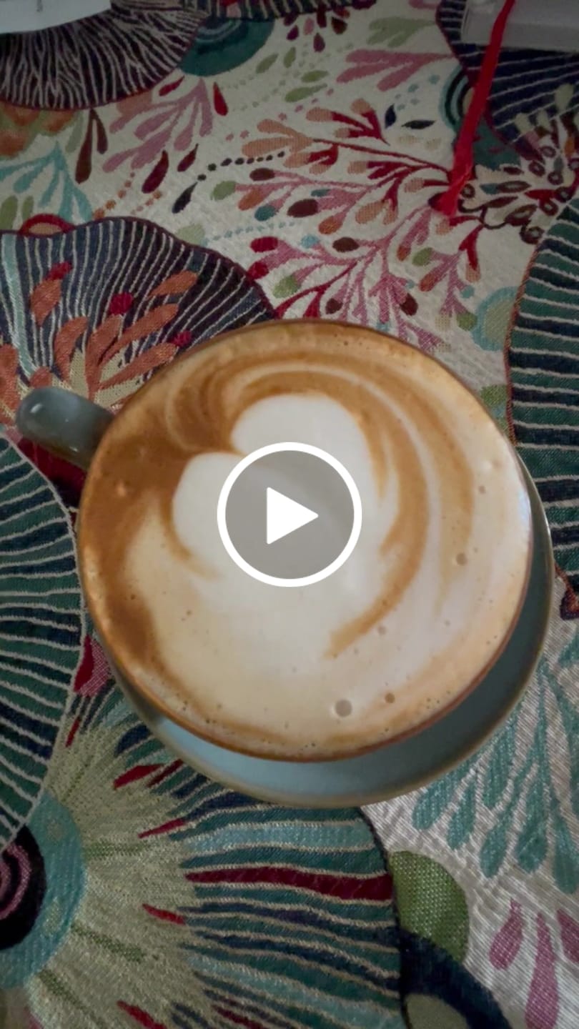 Customer video review of Best Friends Crema King