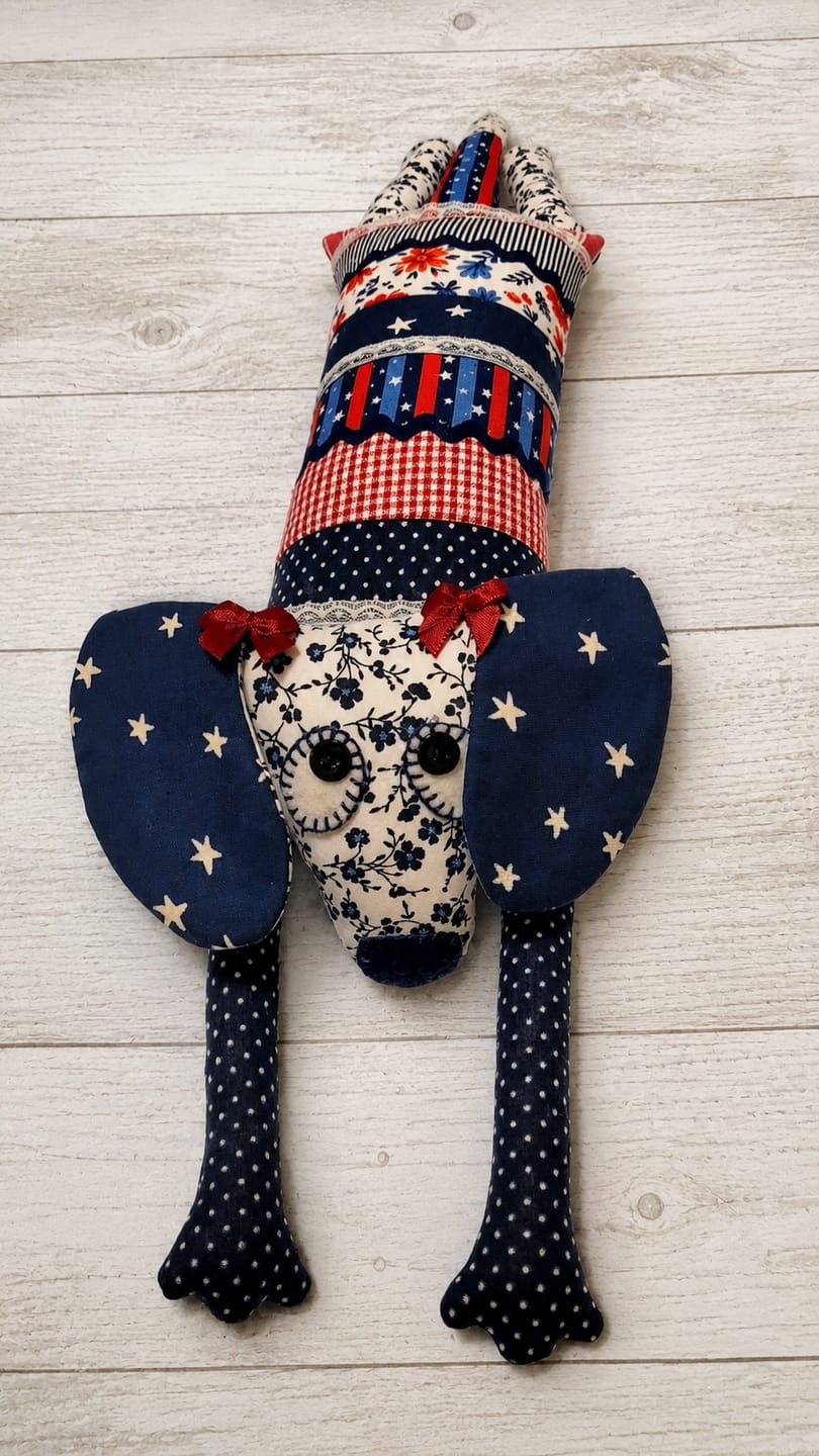 Customer photo review of Patchwork Dog  FREE PATTERN