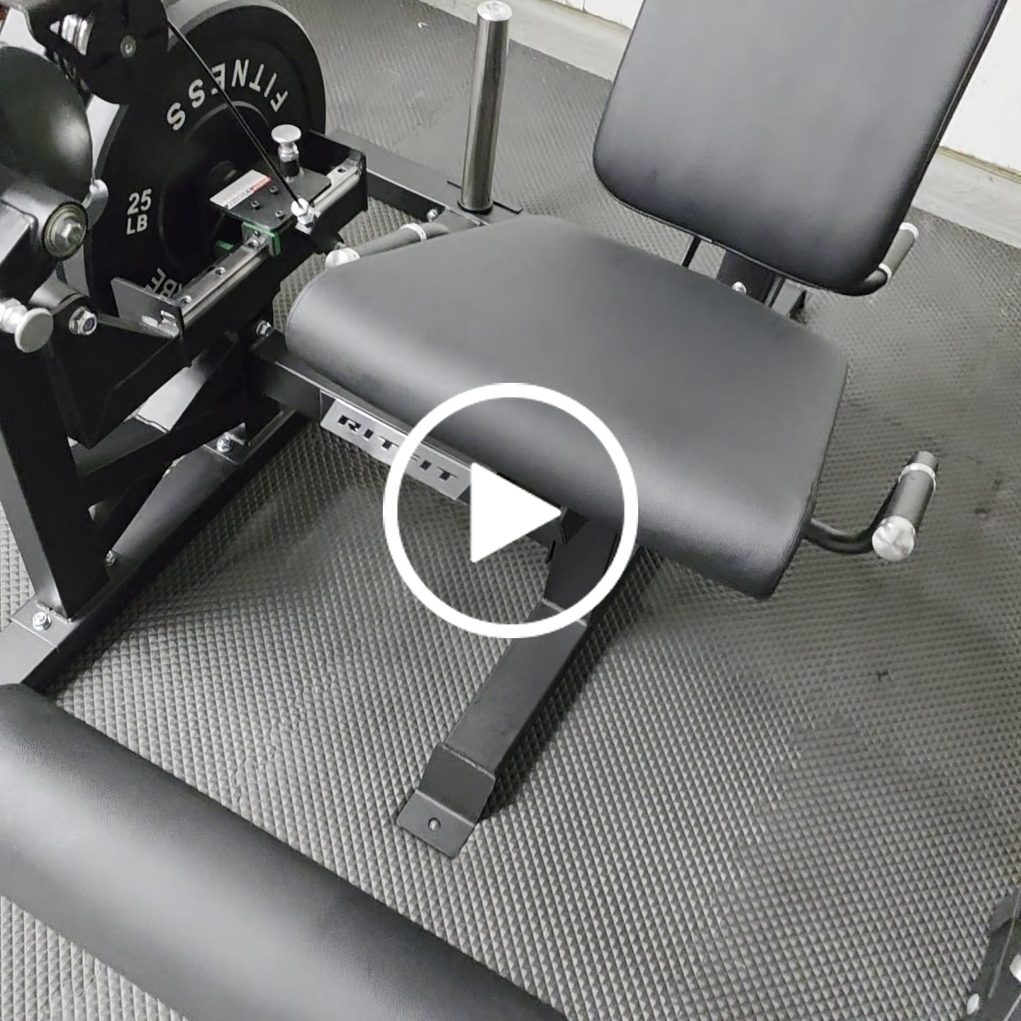 Customer video review of RitFit Mustang PRO Leg Extension Curl Machine