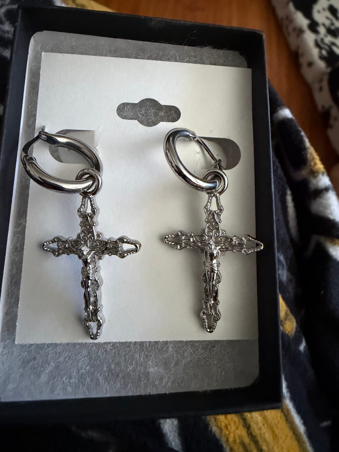 Customer photo review of CRUCIFIX CROSS EARRING