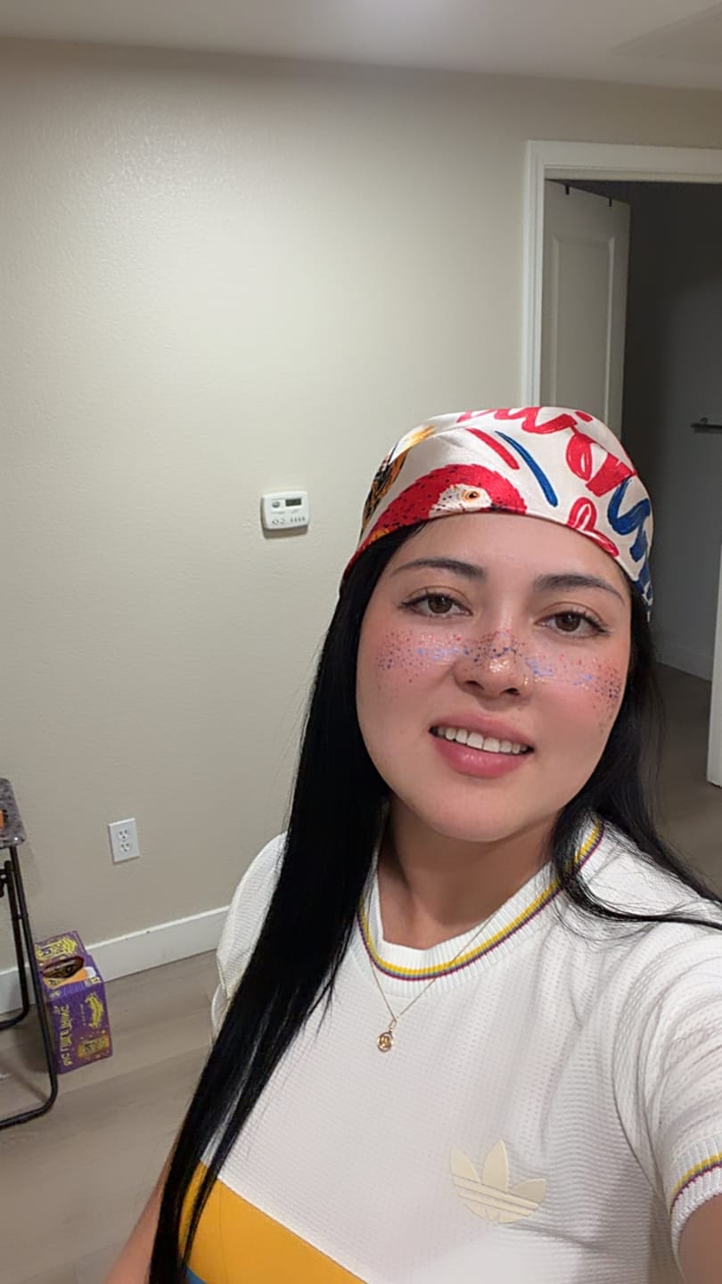 Customer photo review of Goal Maker - Stick-On Face & Body Art Patches to Support Colombian Soccer Team 🇨🇴✨