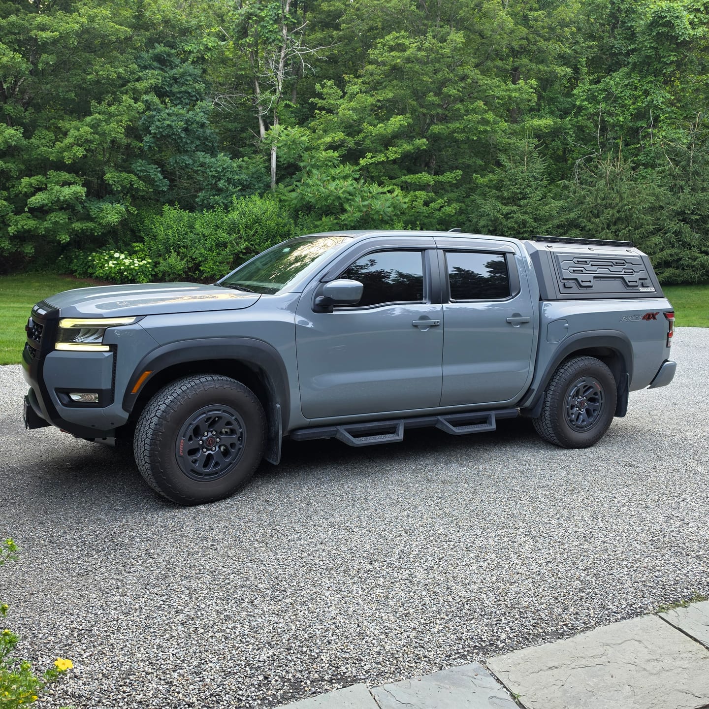 Customer photo review of OPENROAD Aluminum Truck Cap with Three-Color Light