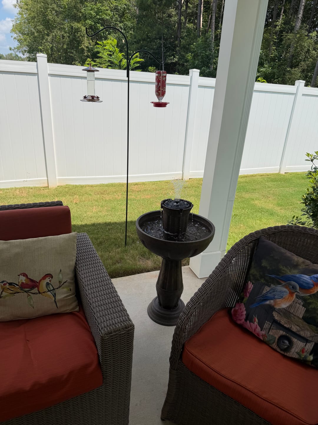 Customer photo review of Bari 5-In-1 Cordless Fluted Fountain