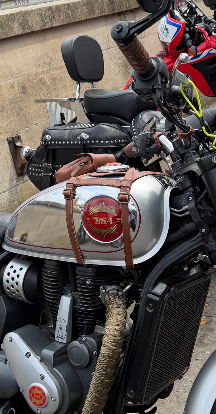 Customer photo review of tank strap right side fuel inlet
