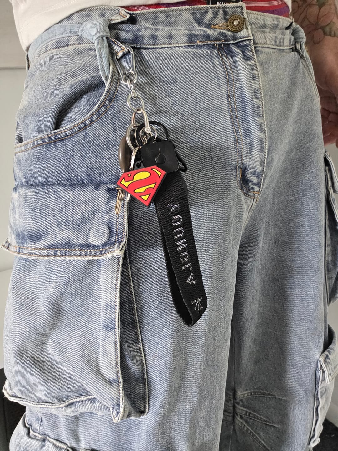 Customer photo review of 933 YoungLA Keychains