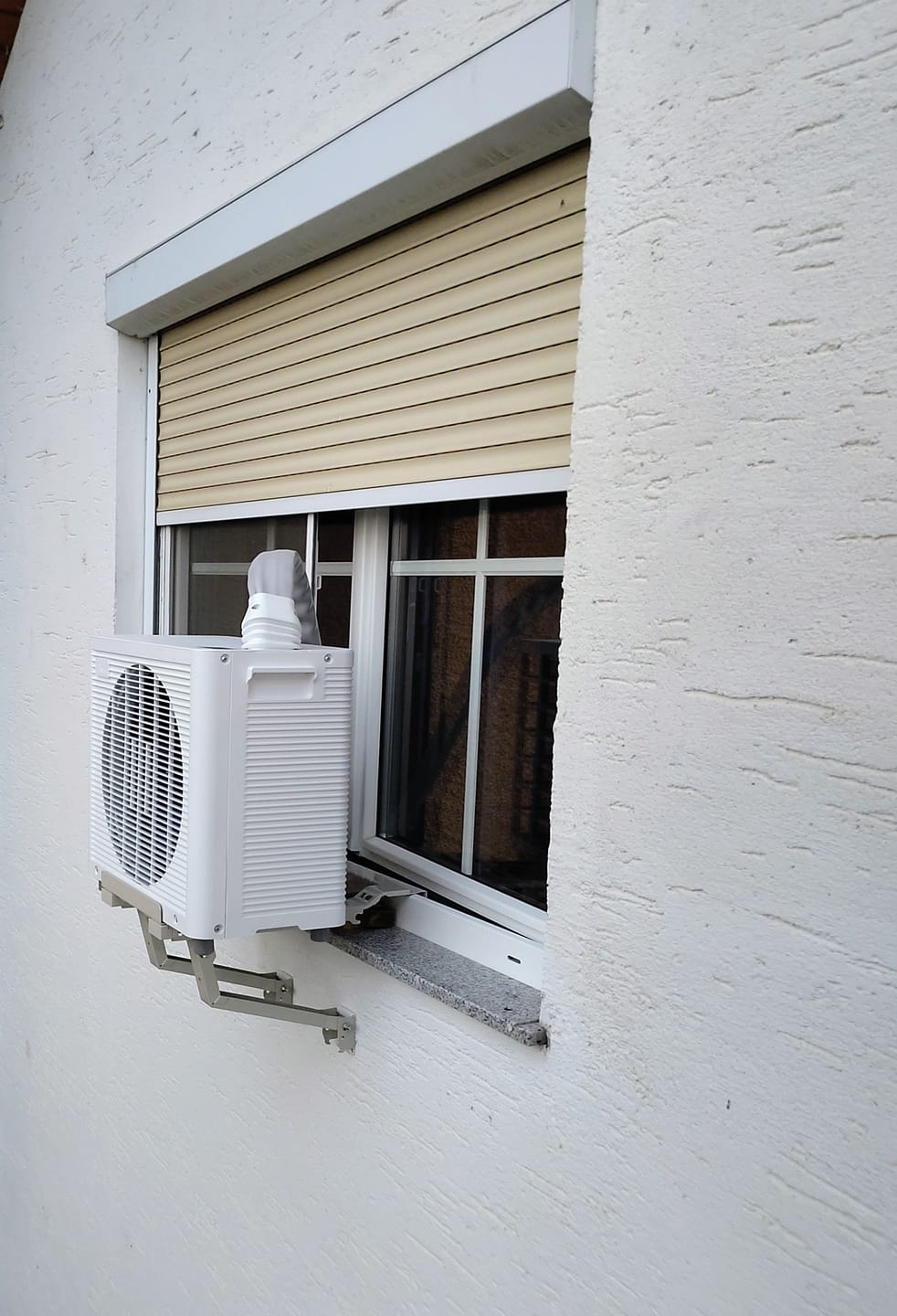 Customer photo review of Mobile Split-Klimaanlage (Midea PortaSplit Cool)