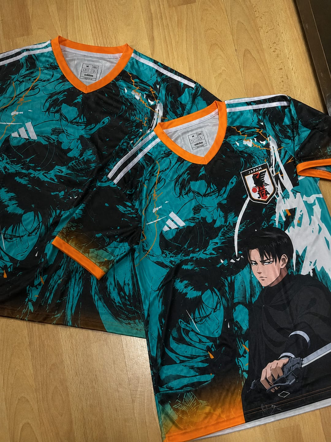 Customer photo review of Camiseta Capitán Levi