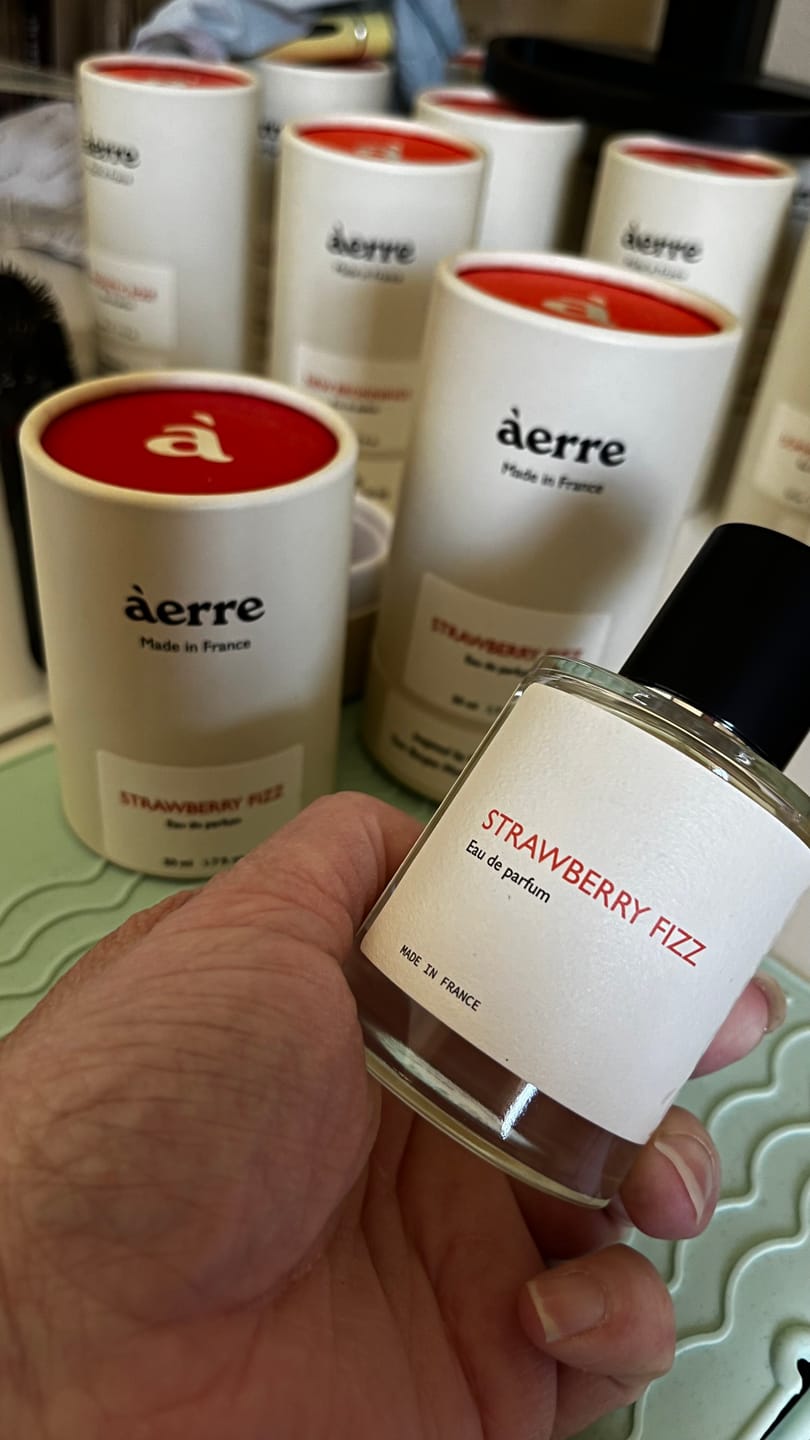 Customer photo review of Strawberry Fizz