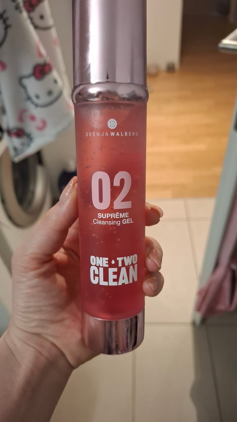 Customer photo review of Suprême Cleansing GEL