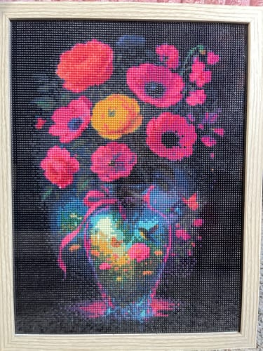 Customer photo review of Vessel of Eternal Bloom (Diamond Painting)