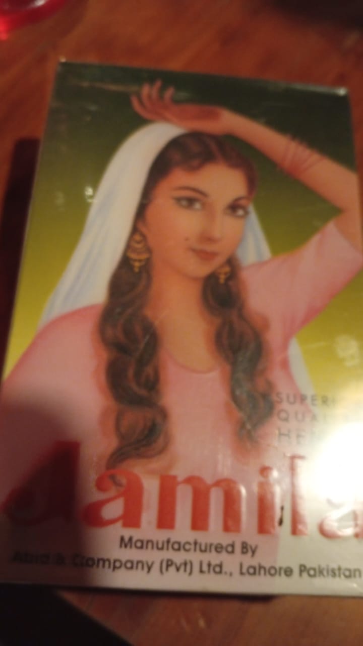 Customer photo review of Henna Jamila Hair -  Cobrizo Natural y Duradero