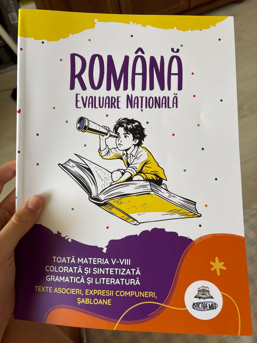 Customer photo review of Carte Română Evaluare Națională - Bacademia (Toată Materia V-VIII: Gramatică și Literatură)