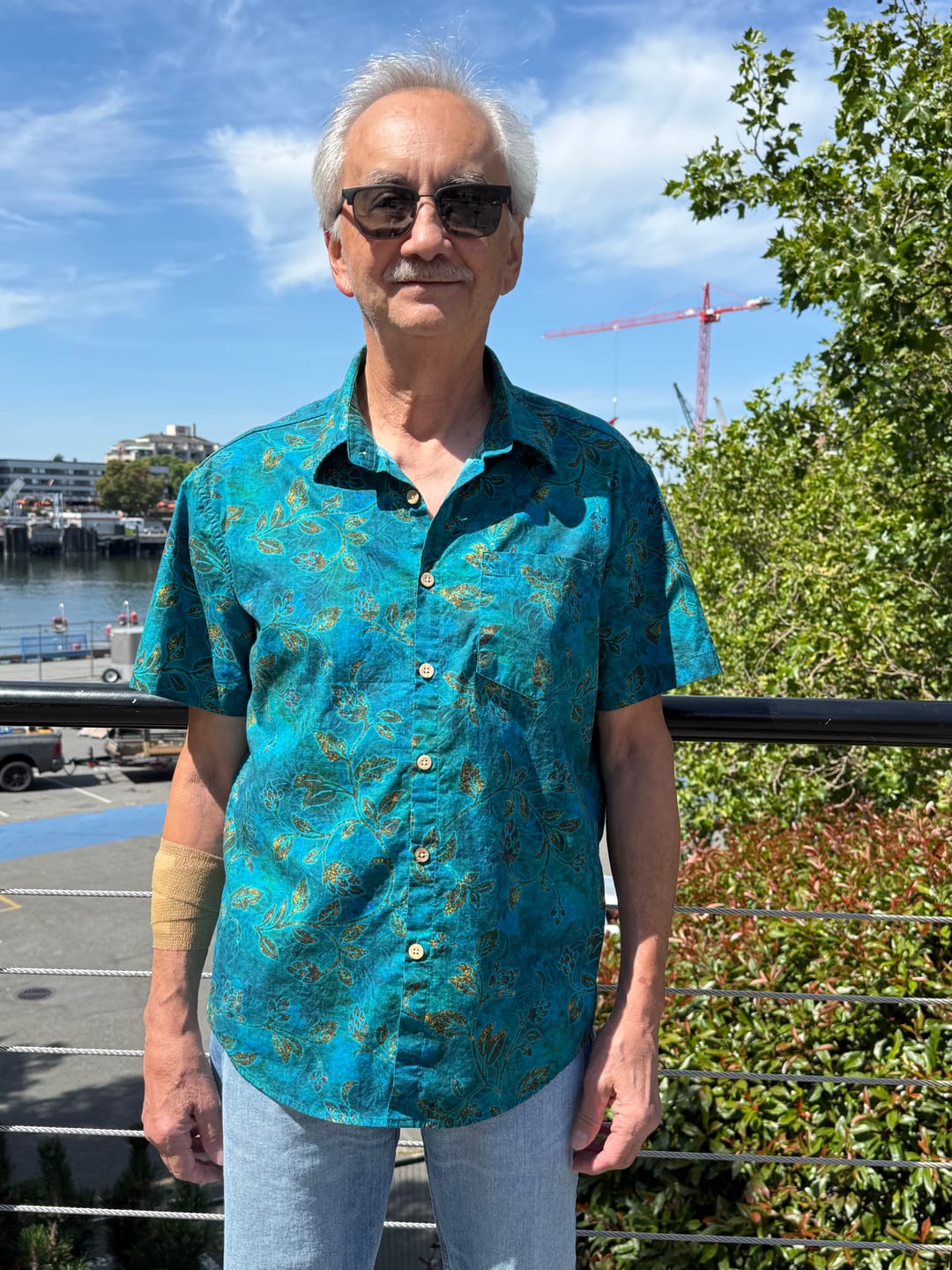 Customer photo review of Men’s Beach Party Retro Floral Pattern Cotton Short Sleeve Shirt