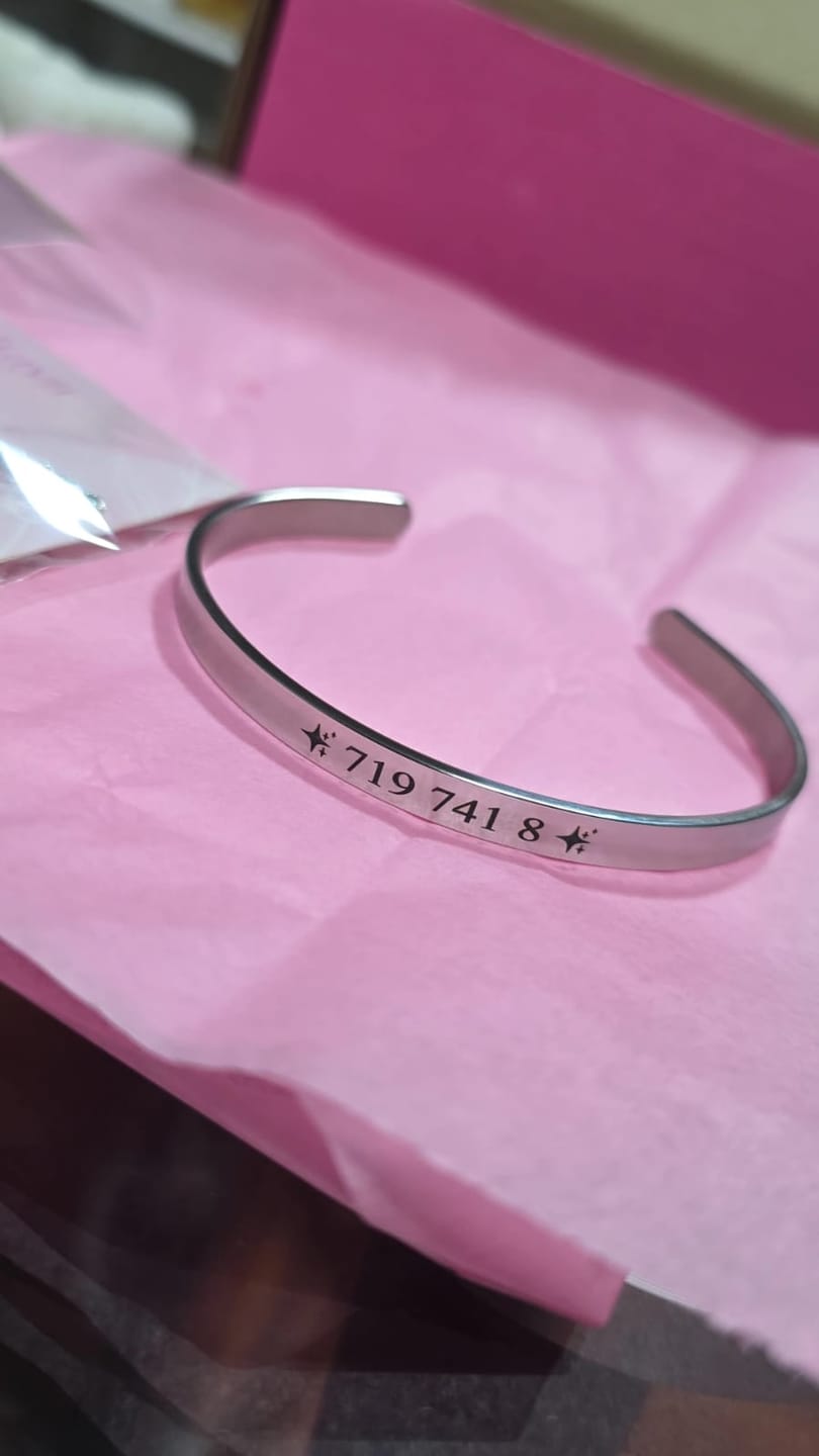 Customer photo review of Collar Memory  Personalizado