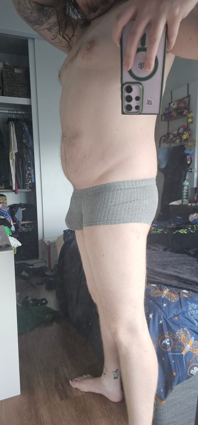 Customer photo review of Men's Threaded Fabric U-Raised Low Rise Trunks