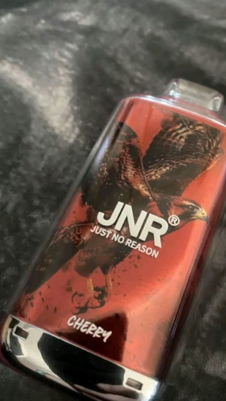 Customer photo review of JNR Falcon 16K Puffs | Vape Descartável Portugal 2% Nicotina