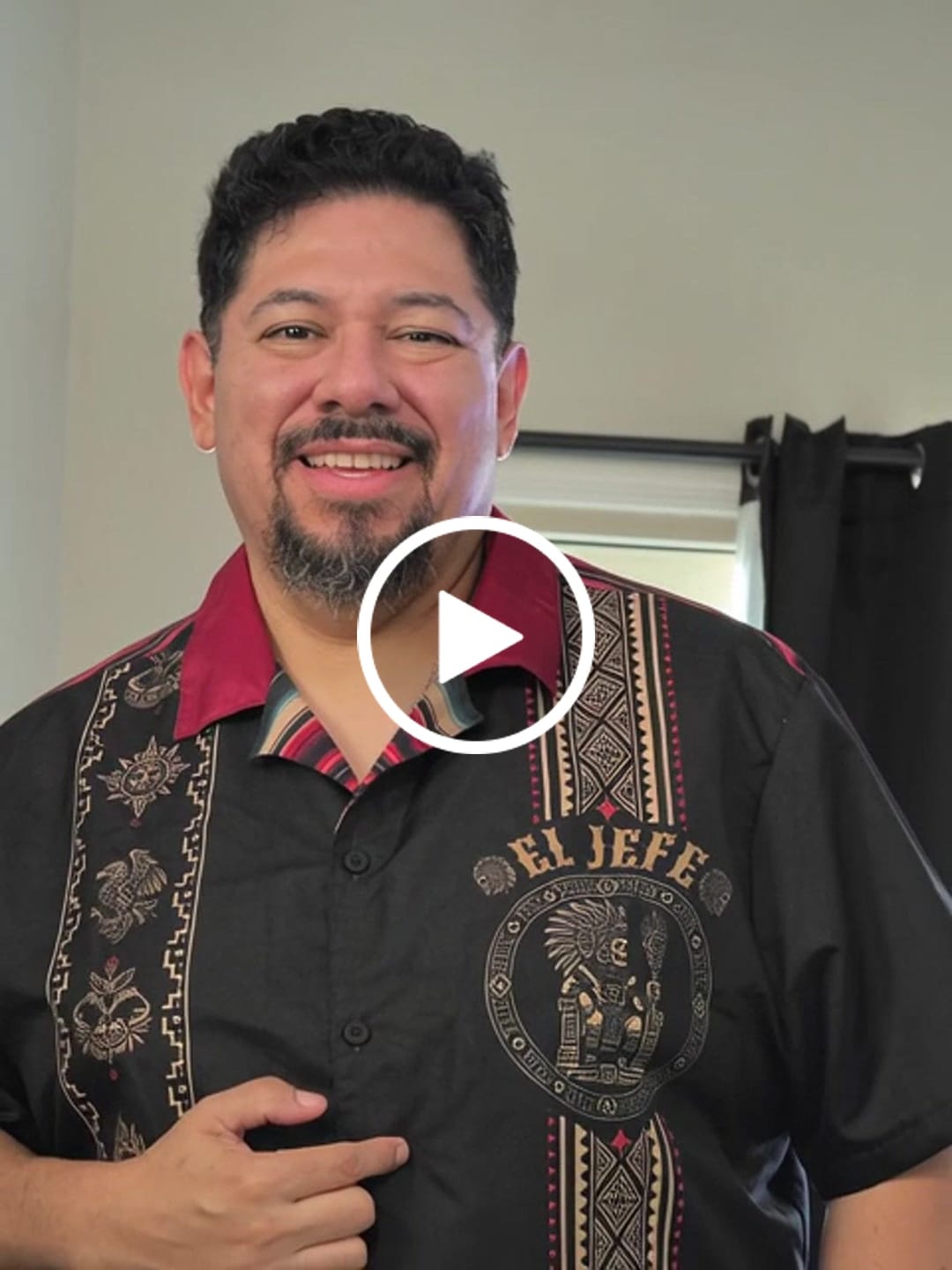 Customer video review of El Jefe Azteca Guayabera