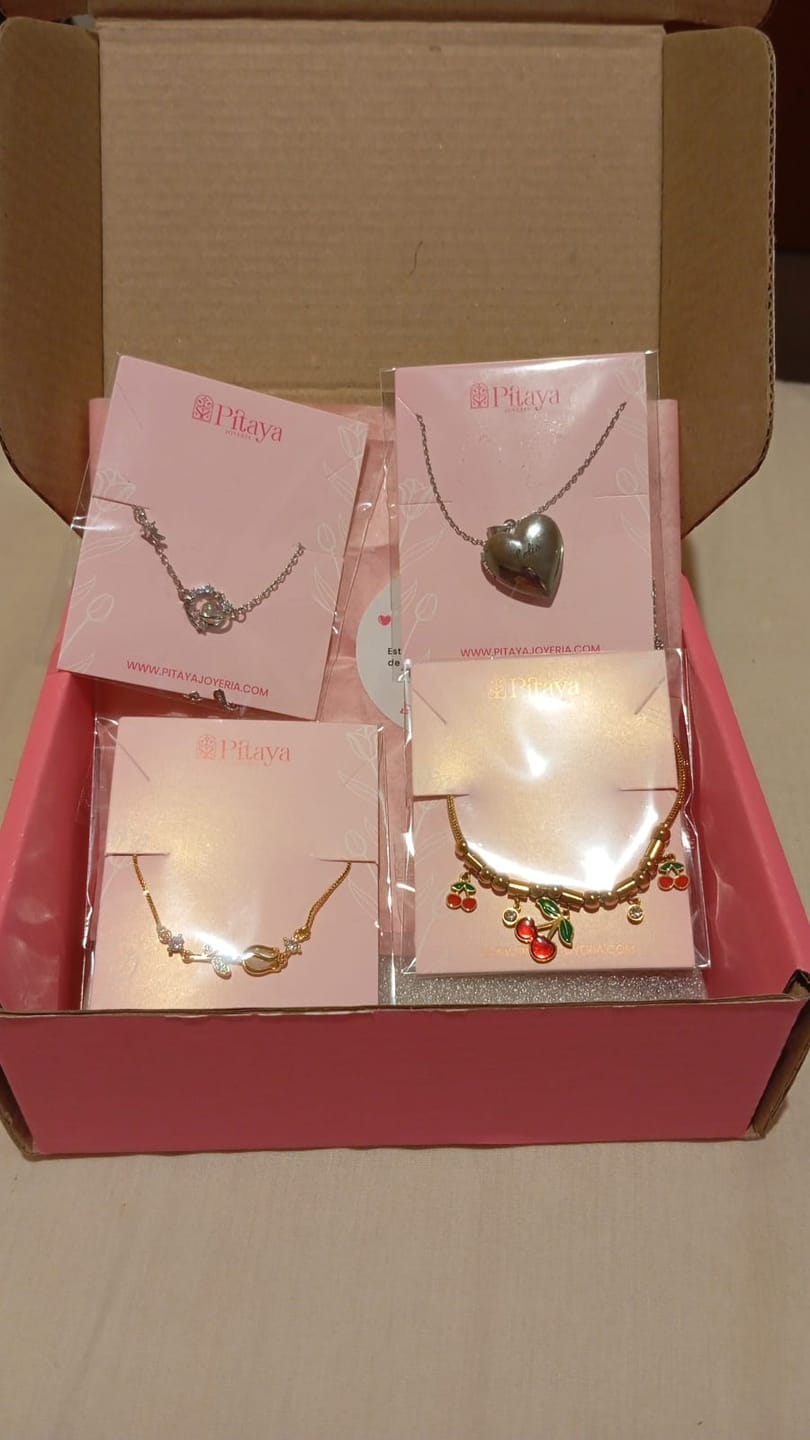 Customer photo review of Relicario Love Personalizado Foto a Color