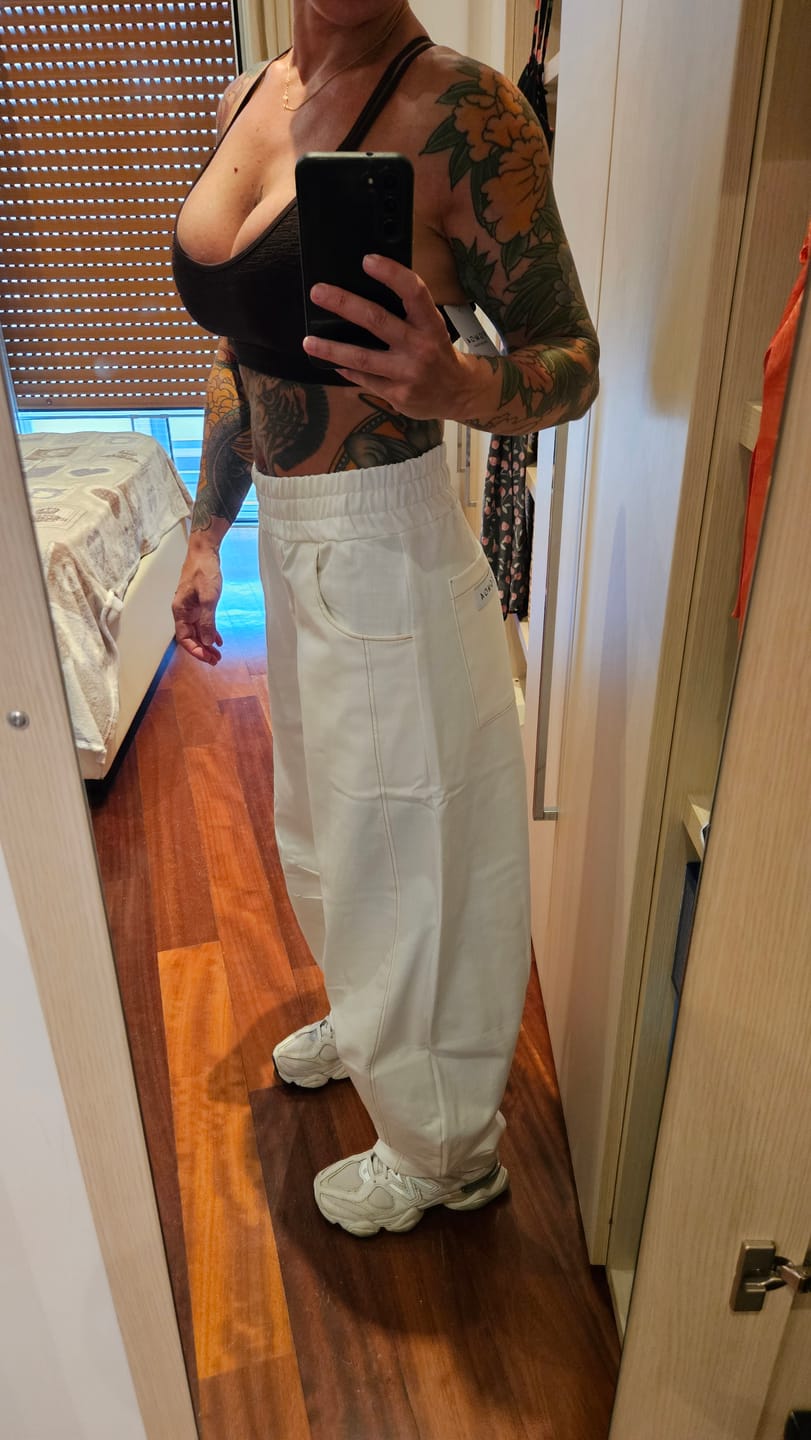 Customer photo review of Pantalone Barrel Donna Panna