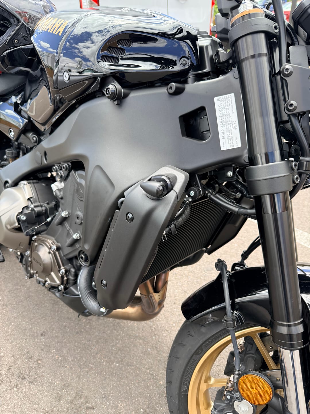 Customer photo review of Yamaha XSR900 Front Machined Turn Signal Plate Adapter Kits 2022-2026