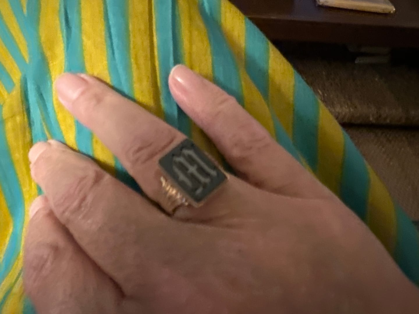 Customer photo review of Antique Victorian 10k Rosy Yellow Gold 2.53ct Banded Agate Carved "W" Ring 6.50