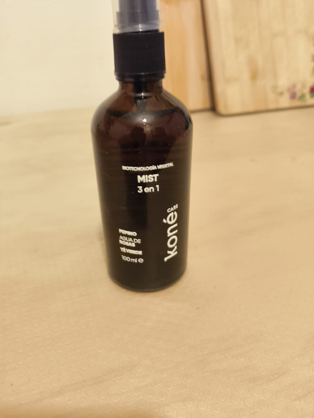 Customer photo review of Mist 3 en 1: tónico, sellador de maquillaje y re hidratante