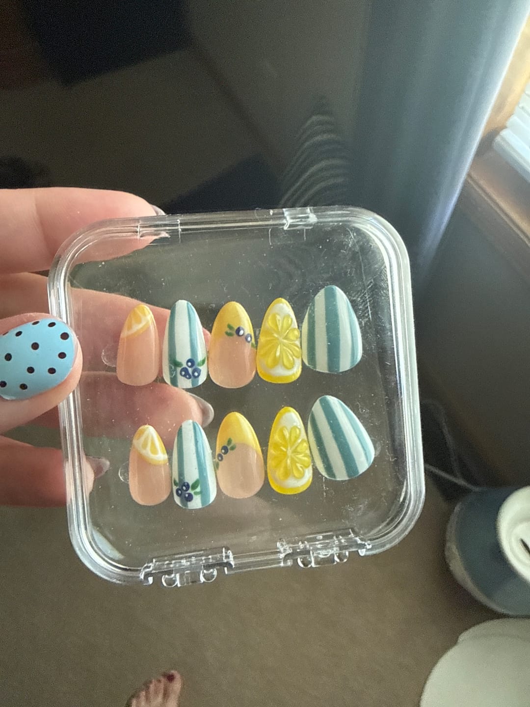 Customer photo review of Lemon Breeze