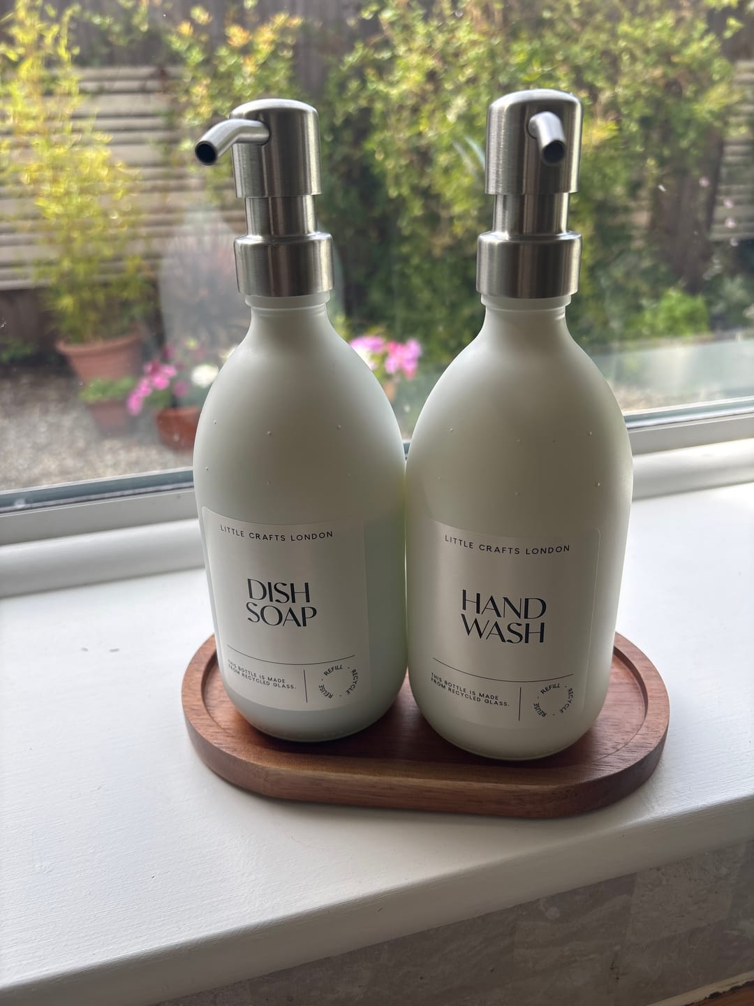 Customer photo review of Set of 2 Milky White Glass Bottle 500 ML with Metal Pump & Small Tray (White Label)