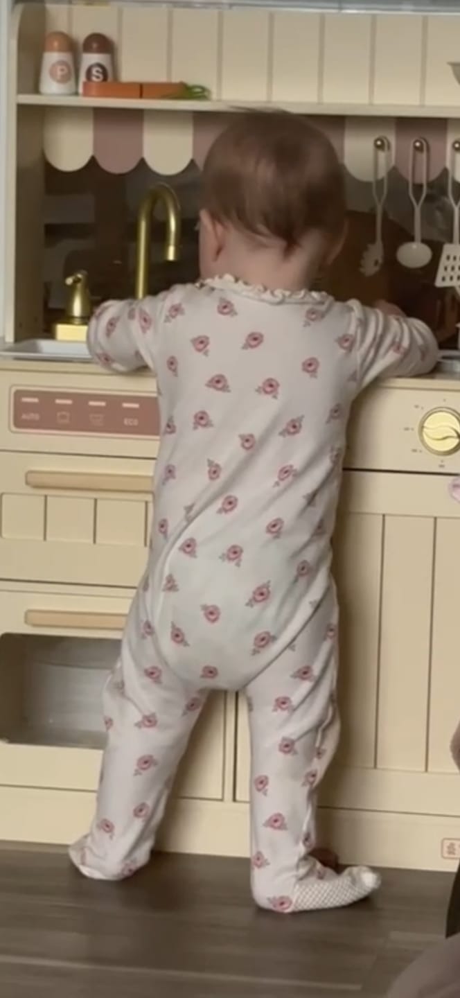 Customer photo review of Tiny Chef - Wooden Play Kitchen