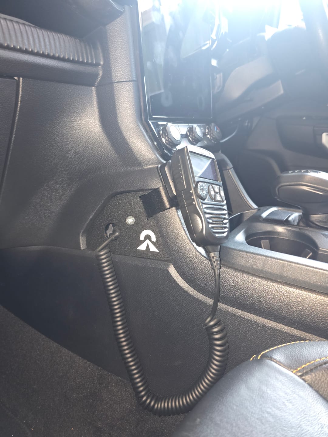 Customer photo review of UHF Handpiece Mount - Ford Ranger NextGen & Super Duty & Everest - Centre Console