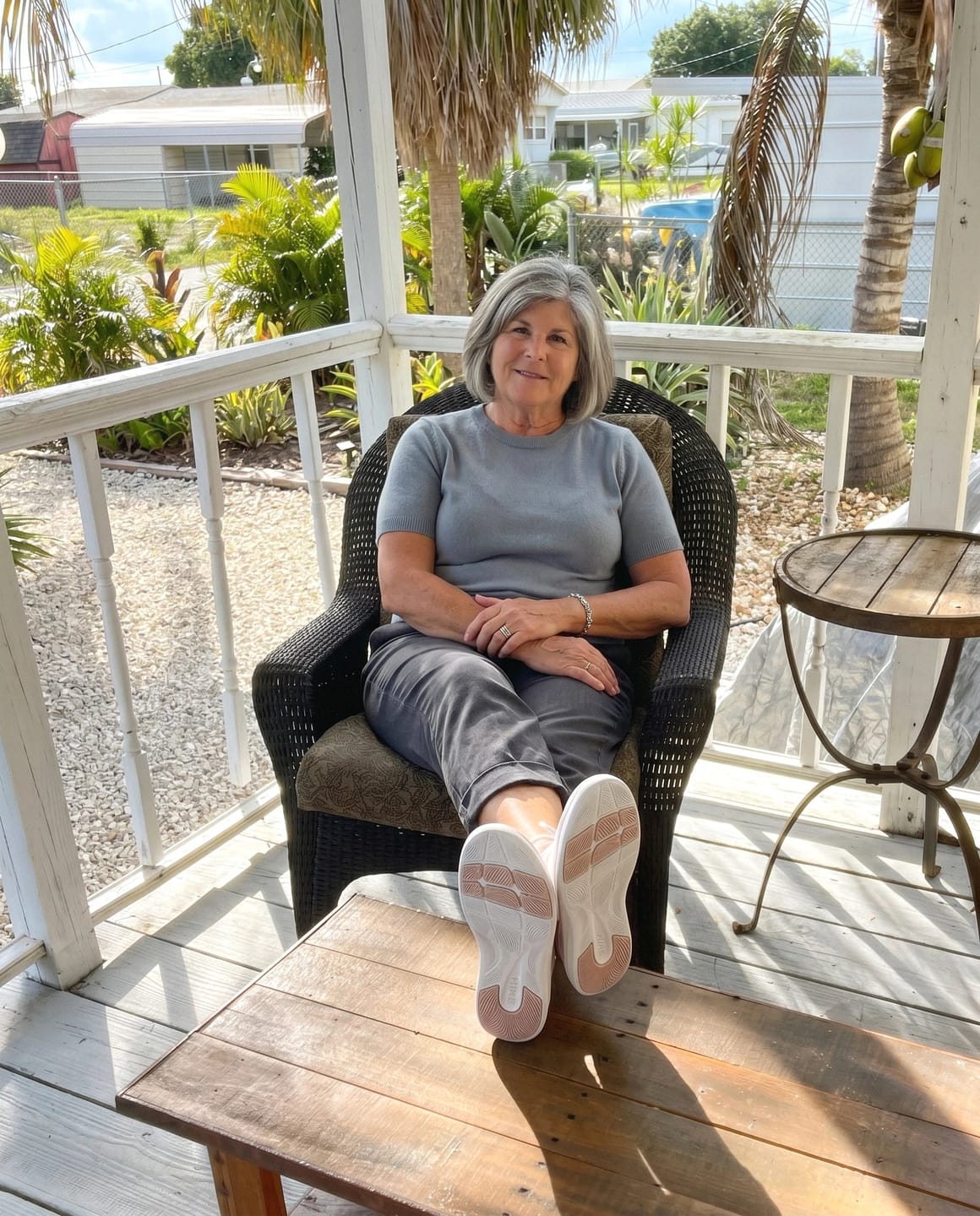 Customer photo review of Rosé Sky — Hands-Free Barefoot Shoes for Pain-Free Walking