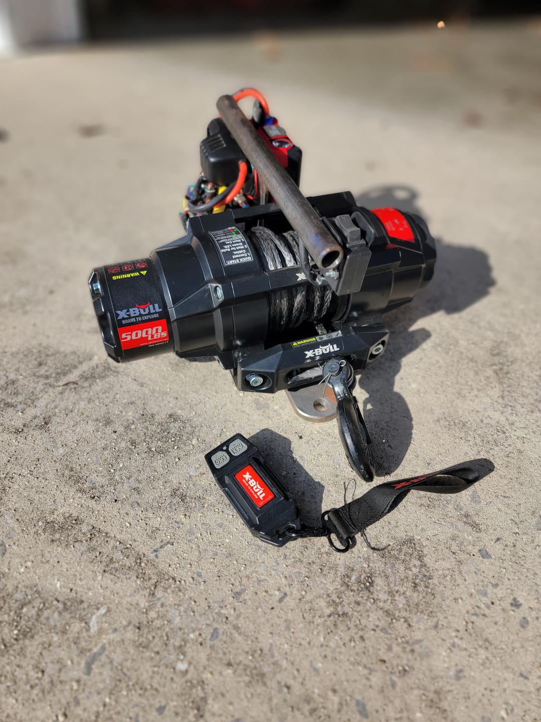 Customer photo review of X-BULL 12V 2S Series Electric Winch 5000LBS 15M Synthetic Rope ATV UTV Boat Trailer Winch
